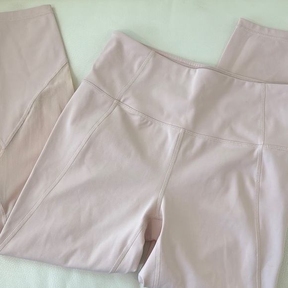 Athleta Pale Pink 7/8 Eclipse Leggings - Picture 3 of 13